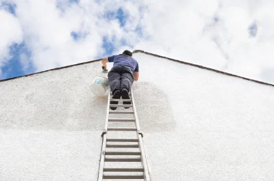 Peinture extérieure à Moulismes — façades et ravalement